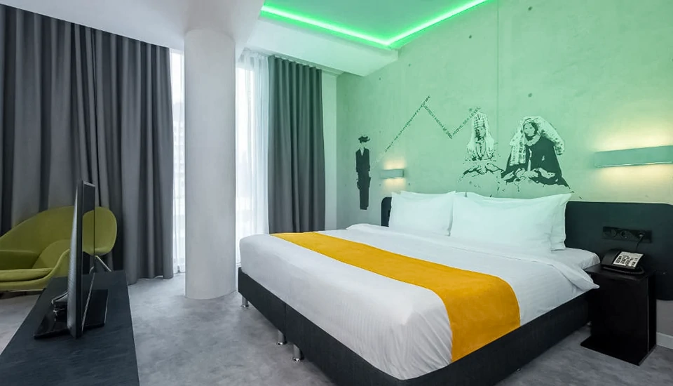 هتل گلدن تولیپ دیزاین تفلیس